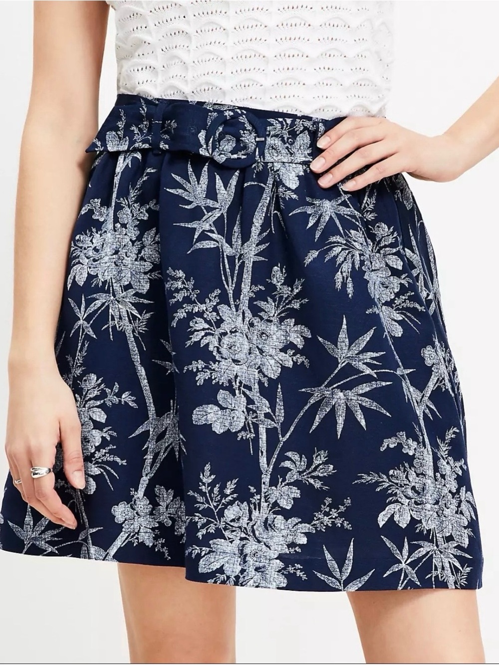 LOFT Linen Mini Skirt